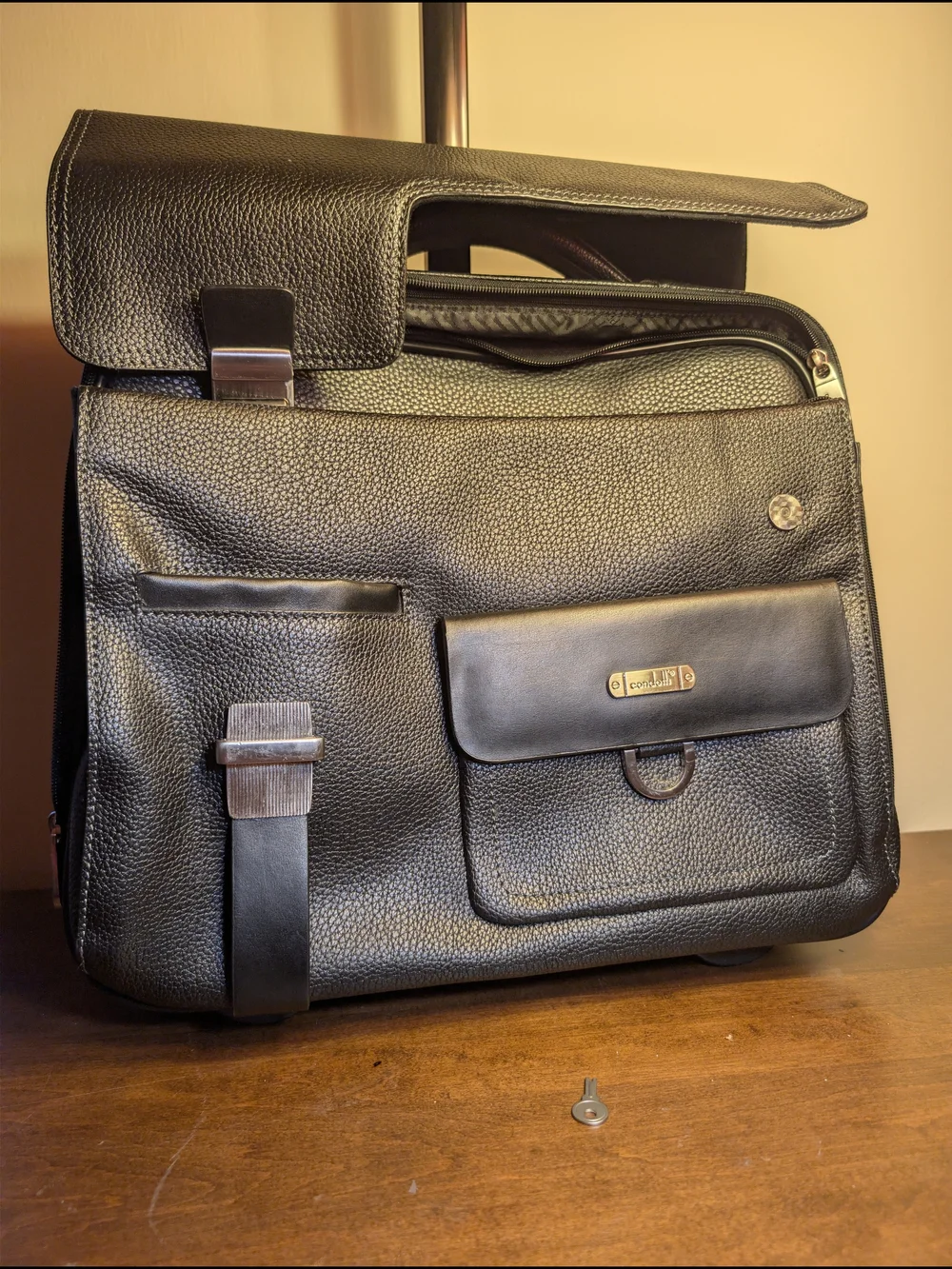 Condotti Black Leather Men's Briefcase...